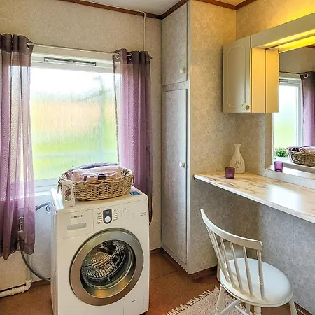 Gorgeous In Reksteren With Kitchen Hope (Tysnes)